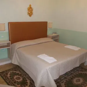 3* Affittacamere L'artigiano